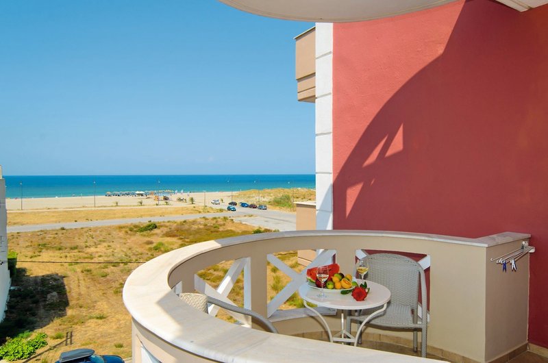 Evilion Sea & Sun Hotel 7