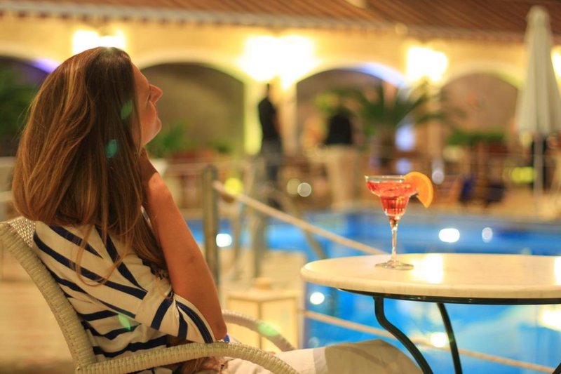 Evilion Sea & Sun Hotel 9