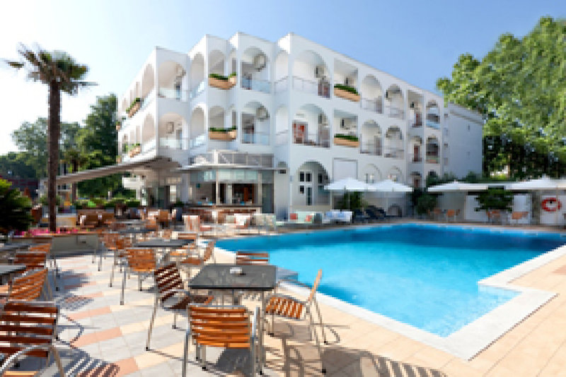 Kronos Hotel 3