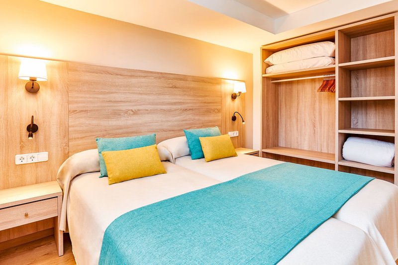 Universal Apartamentos Laguna Garden  5