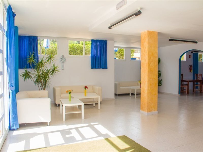 Universal Apartamentos Laguna Garden  17