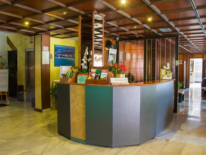 Universal Apartamentos Laguna Garden  21