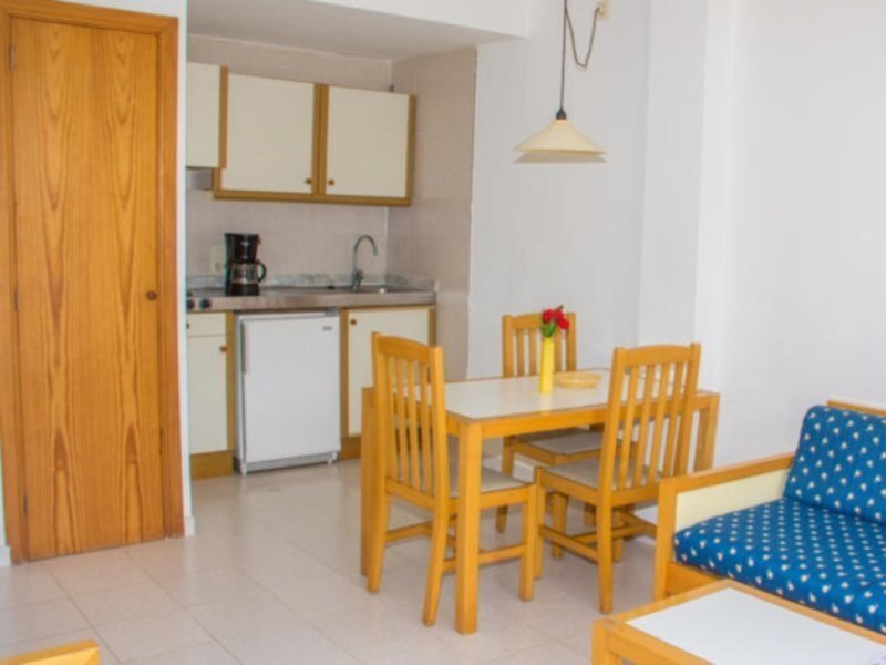 Universal Apartamentos Laguna Garden  24