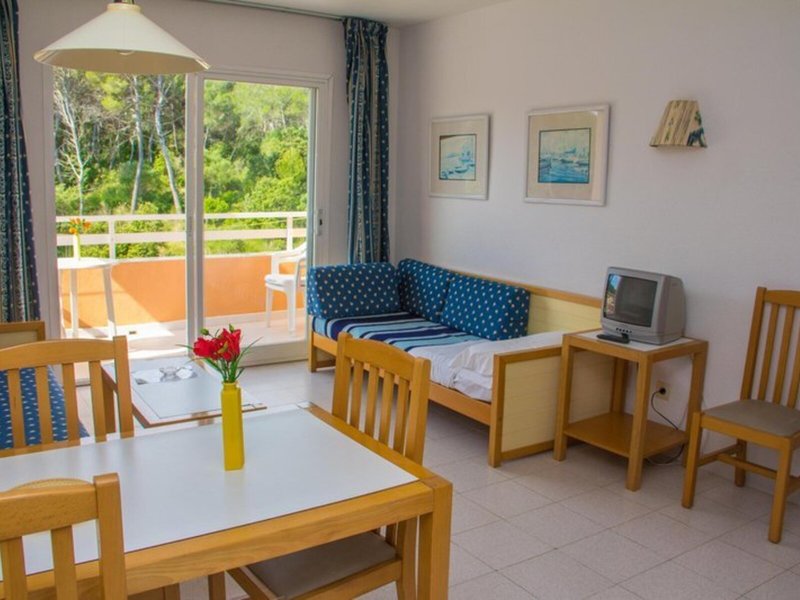 Universal Apartamentos Laguna Garden  33