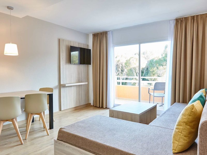 Universal Apartamentos Laguna Garden  35