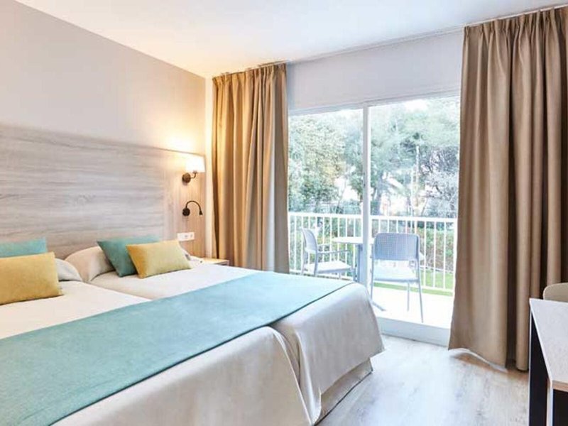 Universal Apartamentos Laguna Garden  37