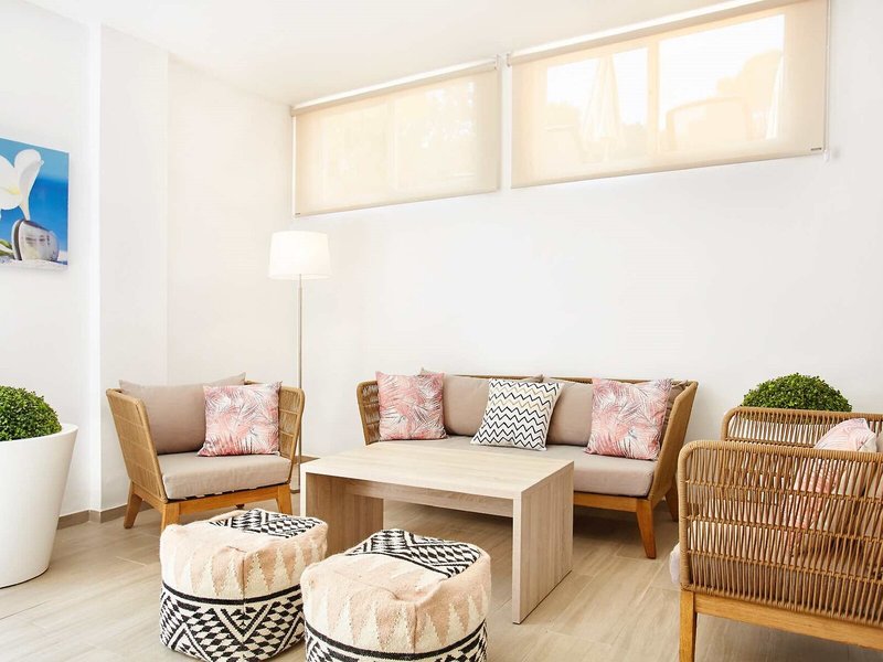 Universal Apartamentos Laguna Garden  38