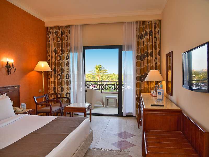 Pharaoh Azur Resort  3