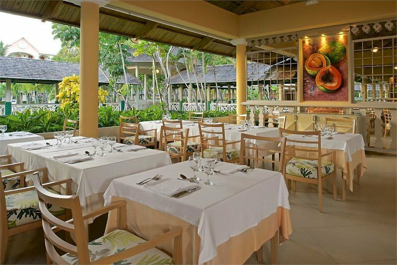 Iberostar Waves Punta Cana 9