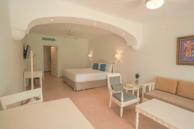 Iberostar Waves Punta Cana 15