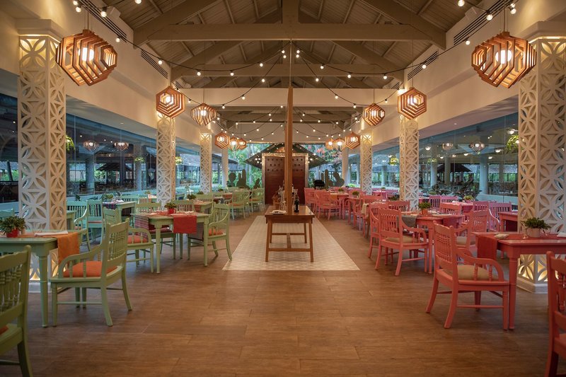 Iberostar Waves Punta Cana 11