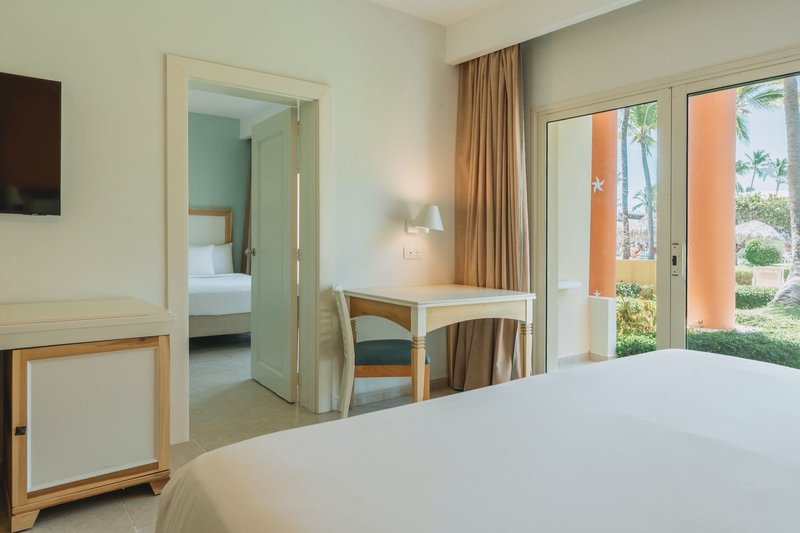 Iberostar Waves Punta Cana 15