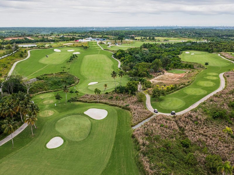 Iberostar Waves Punta Cana 16