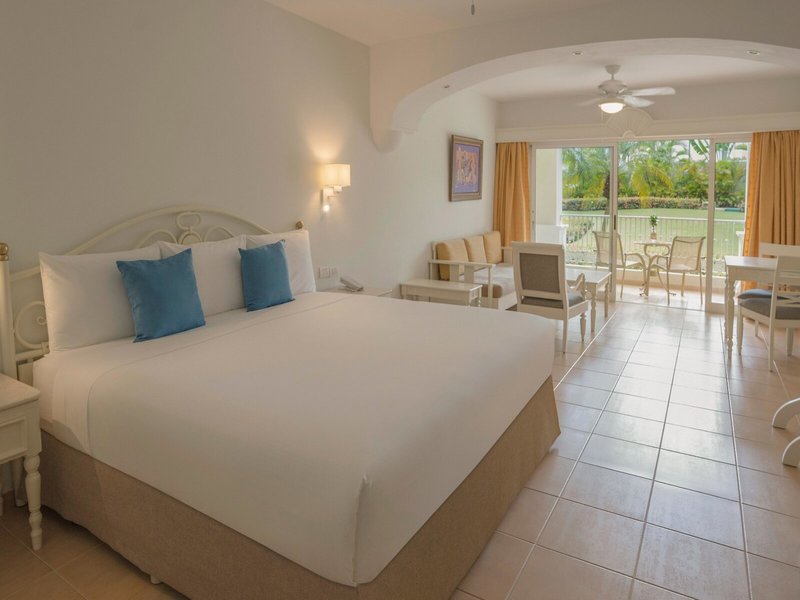 Iberostar Waves Punta Cana 24