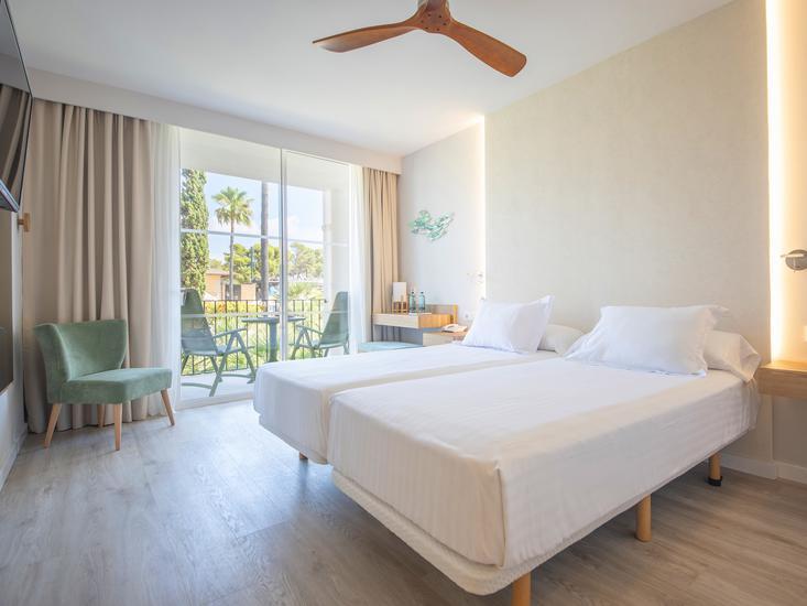 Blau Colonia Sant Jordi 8