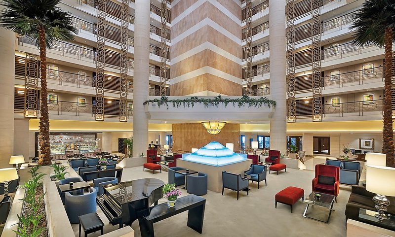 Sheraton Dubai Creek Hotel & Towers 12