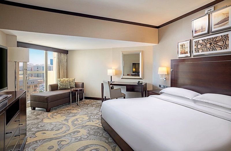 Sheraton Dubai Creek & Towers 3