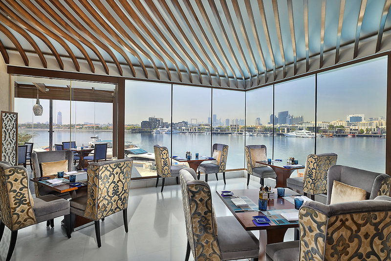 Sheraton Dubai Creek Hotel & Towers 10