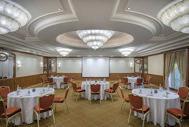 Sheraton Dubai Creek Hotel & Towers 27