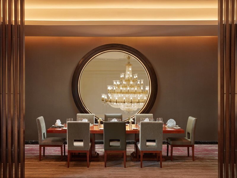 Mövenpick Hotel Hanoi Centre 6