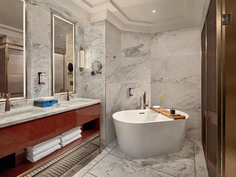 Mövenpick Hotel Hanoi Centre 22