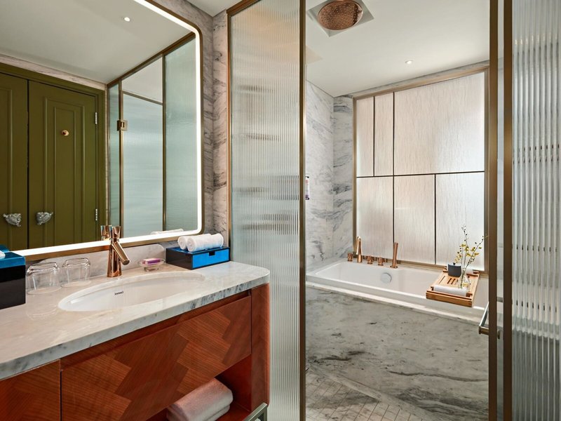 Mövenpick Hotel Hanoi Centre 26