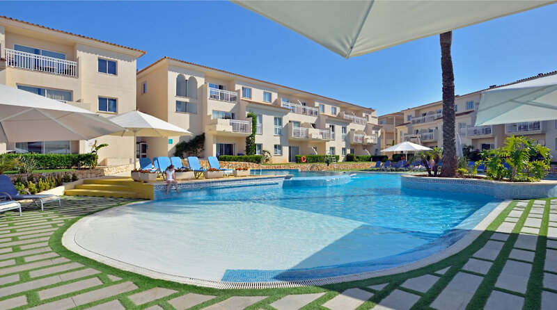 Isla de Cabrera Aparthotel 10