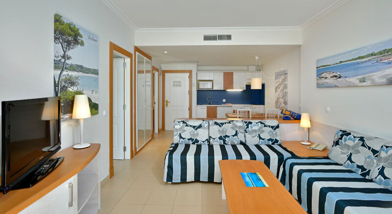 Isla de Cabrera Aparthotel 23