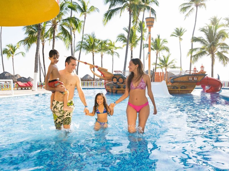 Grand Bavaro Princess 9