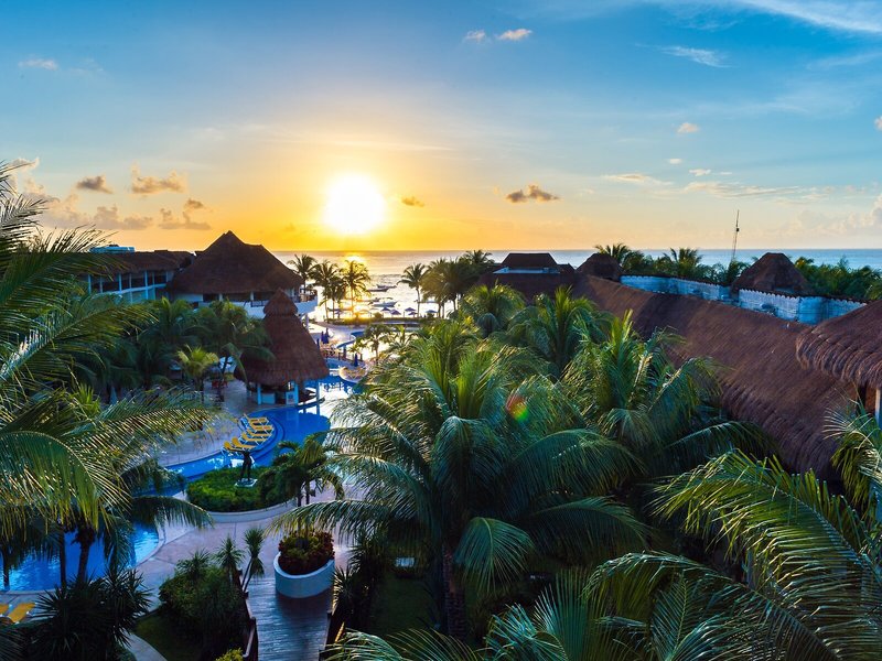 The Reef Coco Beach 4