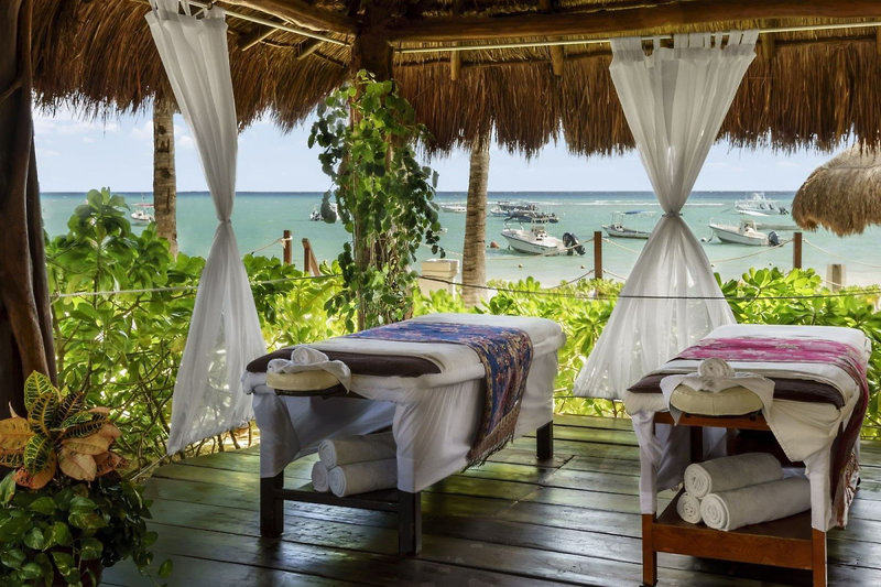 The Reef Coco Beach 6