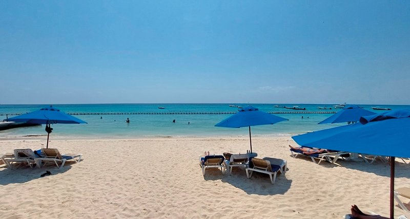 The Reef Coco Beach 13