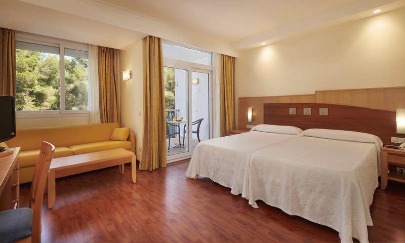 Hipotels Eurotel Punta Rotja 20