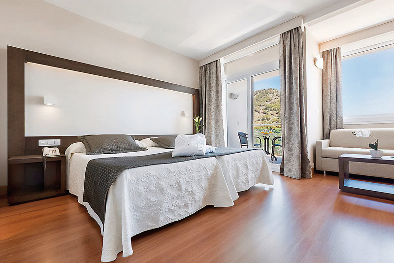 Hipotels Eurotel Punta Rotja 18