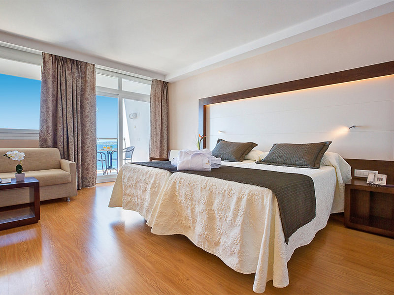 Hipotels Eurotel Punta Rotja 3 - Room Example