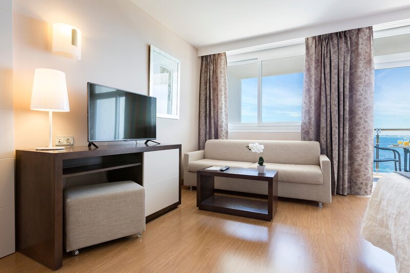 Hipotels Eurotel Punta Rotja 65 - Room Example