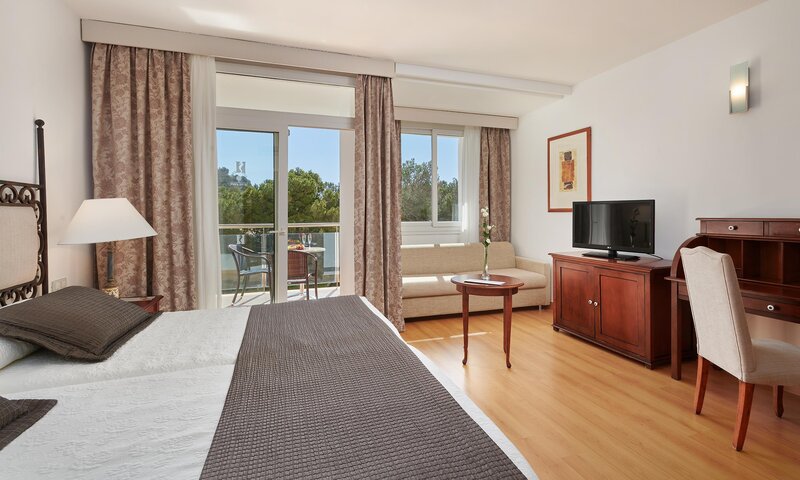 Hipotels Eurotel Punta Rotja 69 - Room Example