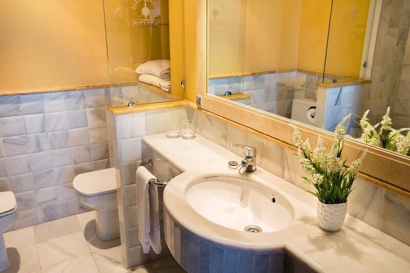 Hipotels Eurotel Punta Rotja 74 - Bathroom Example