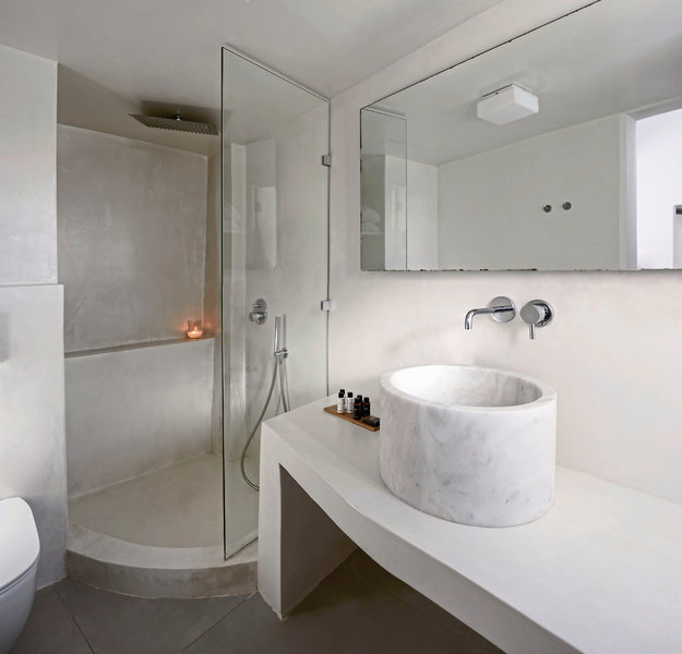 Panorama Studios & Suites 16