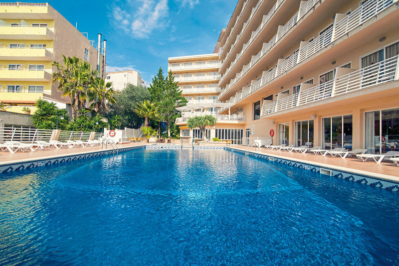 azuline Hotel Bahamas & Bahamas II 1