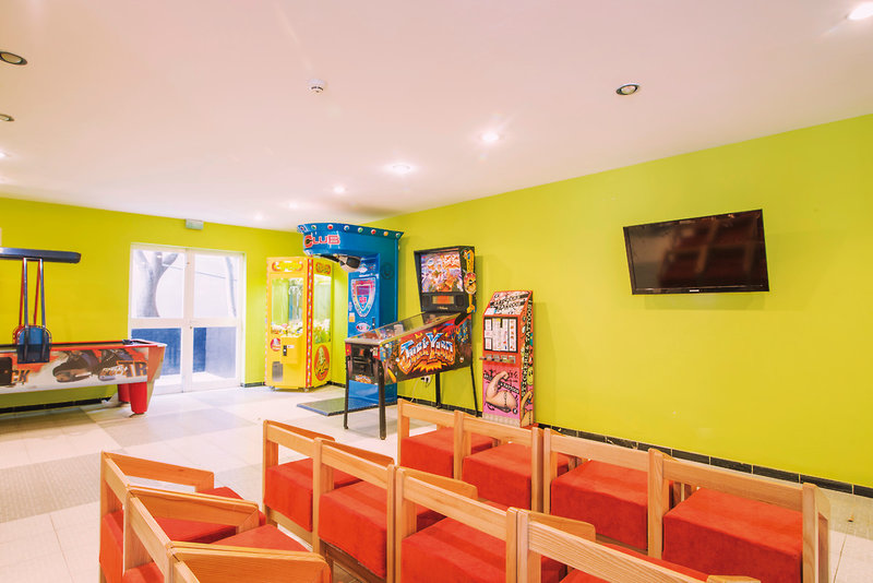 azuline Hotel Bahamas & Bahamas II 21