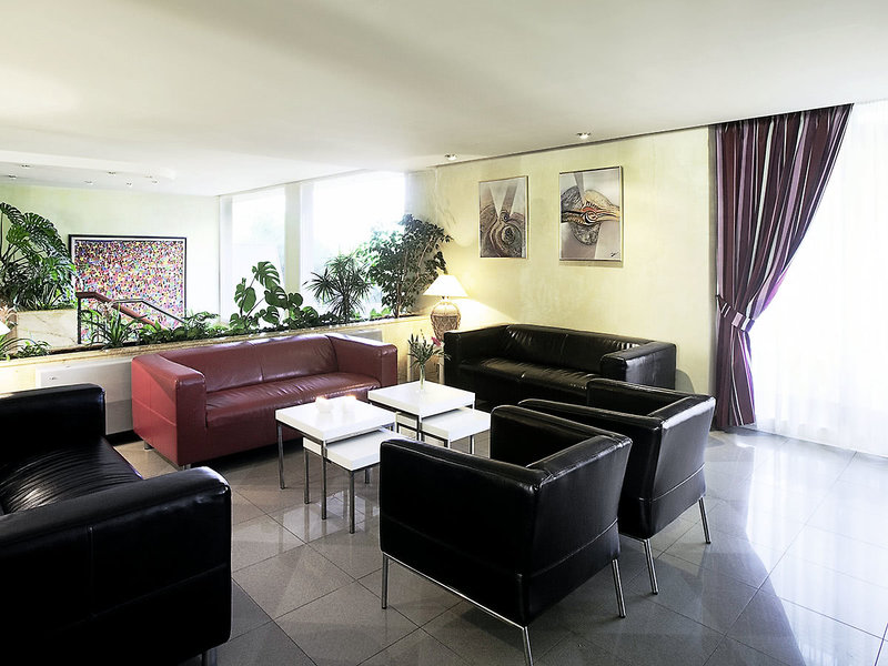 azuline Hotel Bahamas & Bahamas II 9