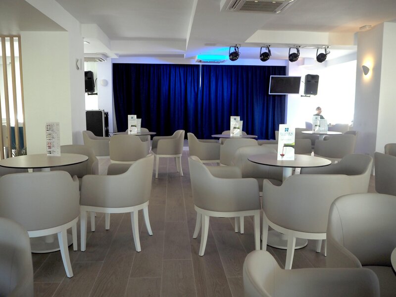 BlueSea Costa Verde 23