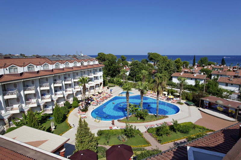 Larissa Sultan's Beach 1
