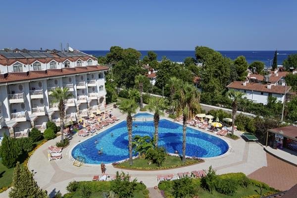 Larissa Sultan's Beach 10