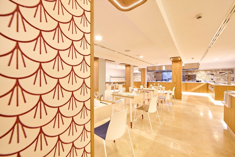 MLL Mediterranean Bay 35