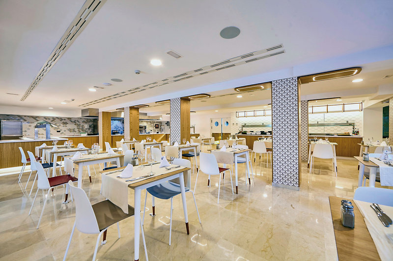 MLL Mediterranean Bay 12