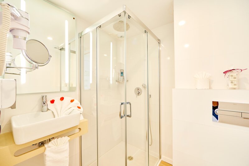 MLL Mediterranean Bay 14