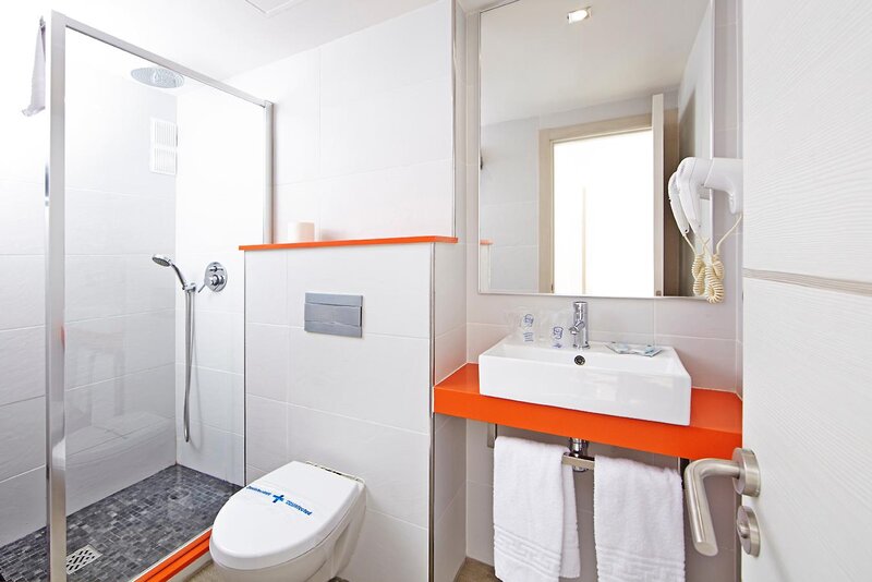 Ahoi! Urban Beach Hotel 66