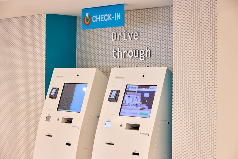 Ahoi! Urban Beach Hotel 77